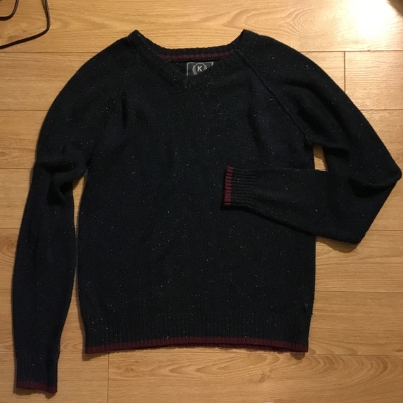 Kolby V-neck Crew Knit - Picture 1 of 2